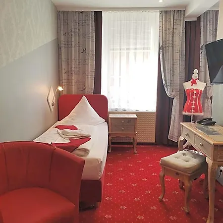 Boulevardhotel Saengerstadt - Alle Klimatisiert Finsterwalde