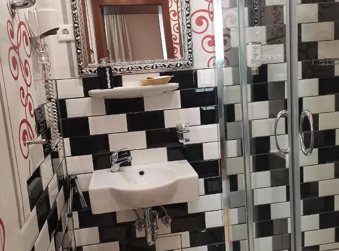 Boulevardhotel Saengerstadt - Alle Klimatisiert Hotel Finsterwalde