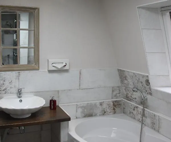 Boulevardhotel Saengerstadt - Alle Klimatisiert Hotel Finsterwalde